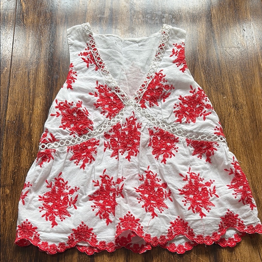 Embroidered Sleeveless Top - Red and White